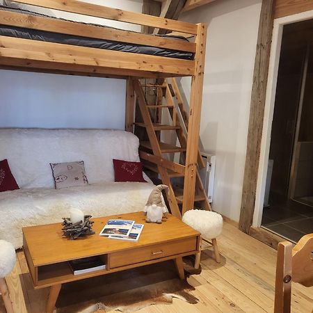 Bed and Breakfast Le Nid Des Cerfs Эссер-Роман Экстерьер фото