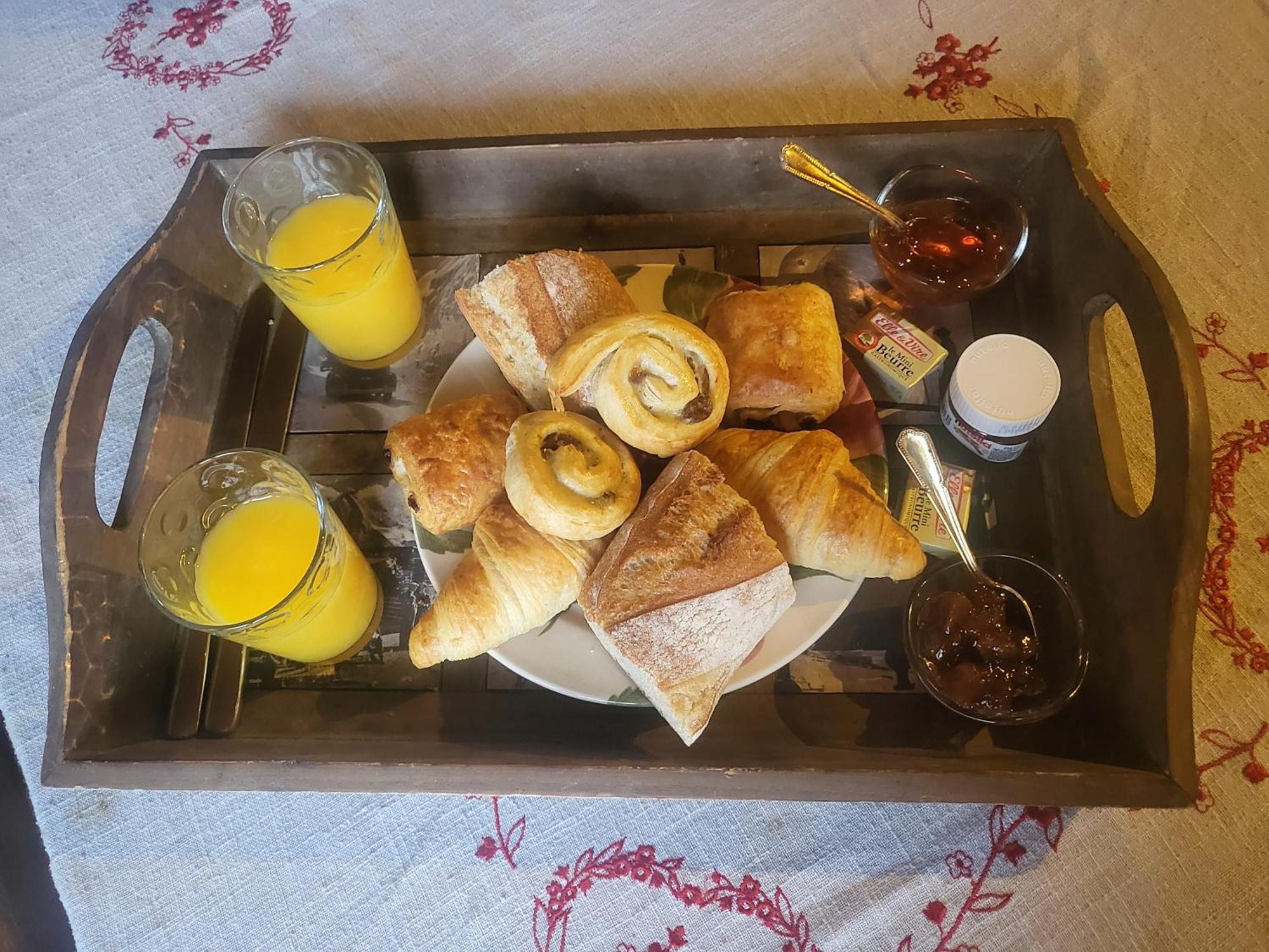 Bed and Breakfast Le Nid Des Cerfs Эссер-Роман Экстерьер фото